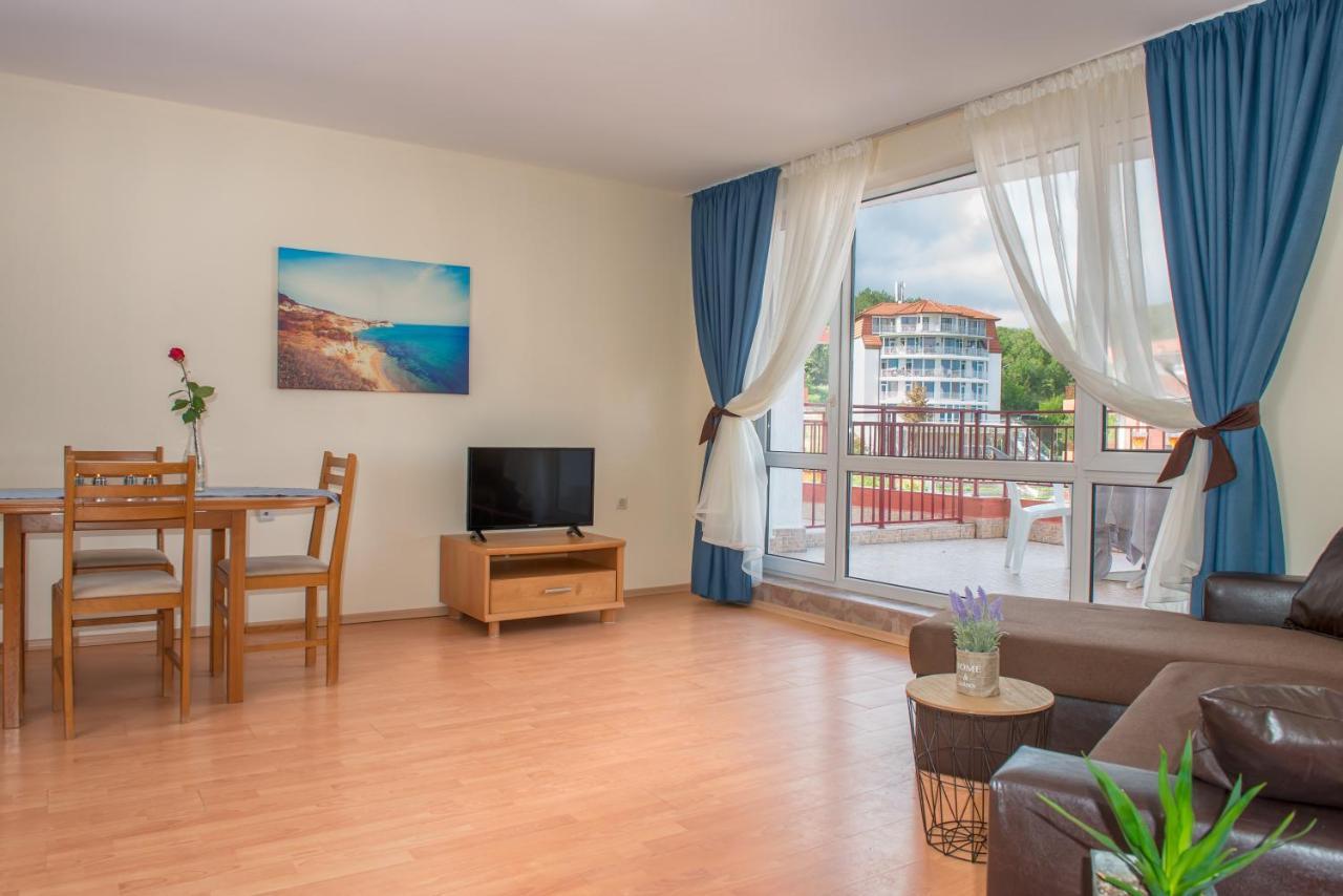 Privilege Beach Apartments Свети-Влас Экстерьер фото