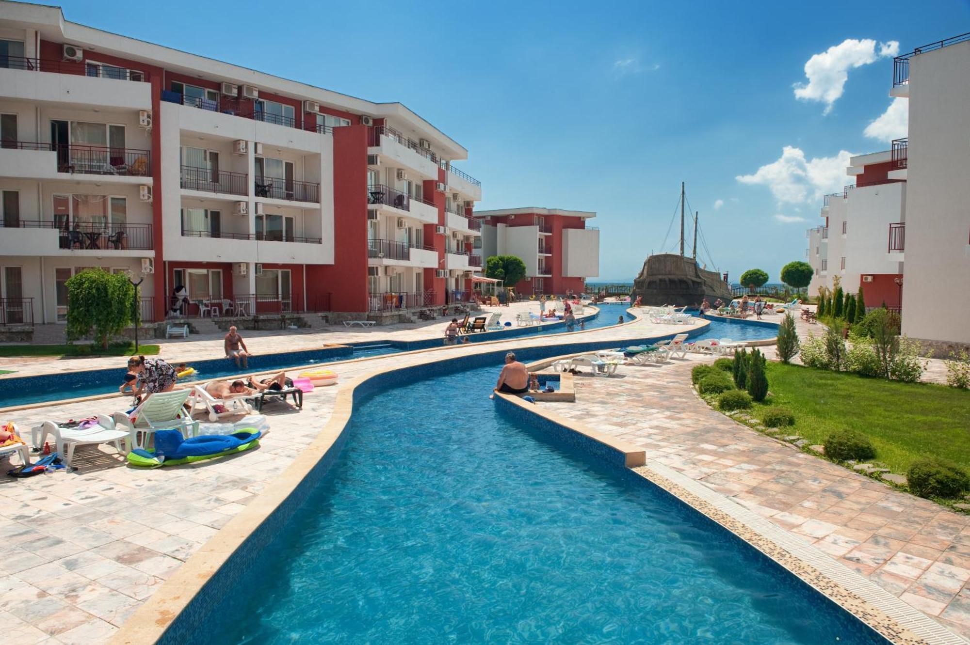 Privilege Beach Apartments Свети-Влас Экстерьер фото